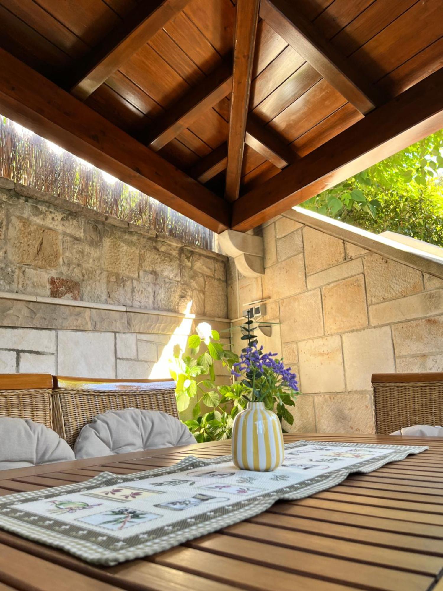 Rooms Miron - Adults Only Sumartin Bagian luar foto